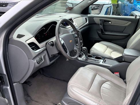 Used 2017 Chevrolet Traverse Premier AWD/4WD image 13