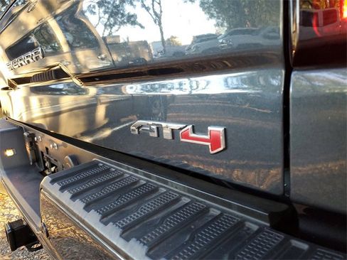 Used 2020 GMC Sierra 1500 AT4 w/ AT4 Premium Package image 8