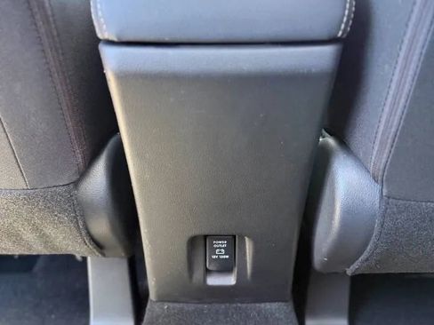 Used 2020 Mitsubishi Eclipse Cross SE AWD/4WD image 11
