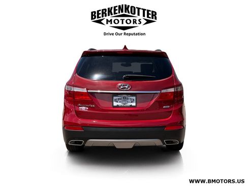 Used 2016 Hyundai Santa Fe SE AWD/4WD image 4