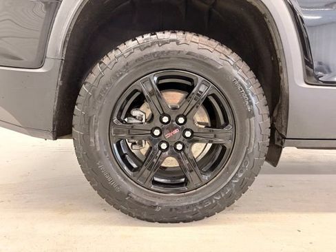 Used 2023 GMC Acadia AT4 w/ GMC Pro Grade Package AWD/4WD image 7