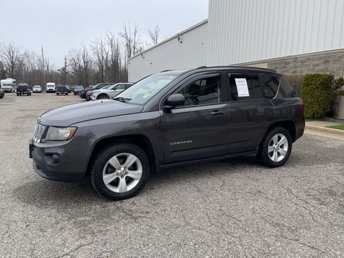 Used 2014 Jeep Compass Sport w/ Power Value Group image 8