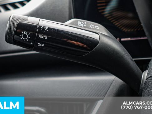 Used 2025 Kia K4 FWD image 31