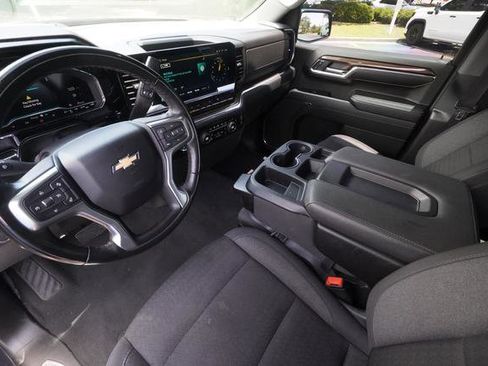 Used 2024 Chevrolet Silverado 1500 LT w/ Protection Package RWD image 25