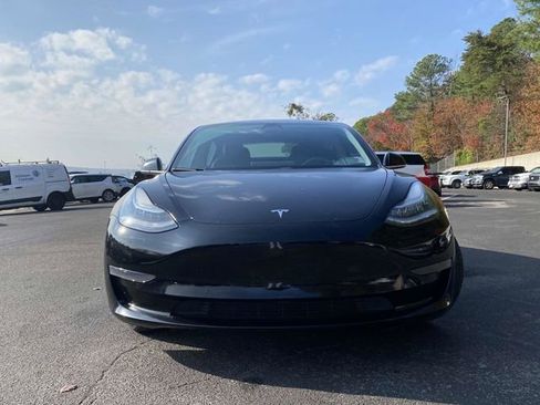 Used 2020 Tesla Model 3 Standard Range Plus image 9