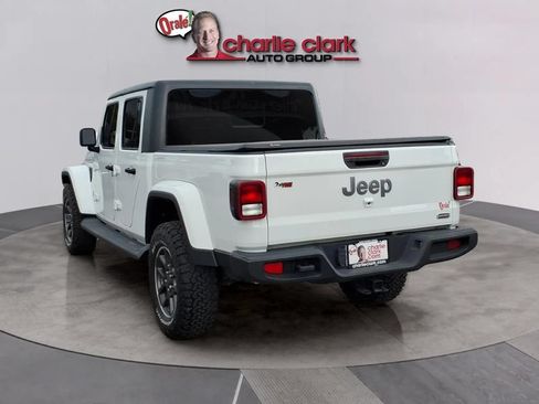 Used 2020 Jeep Gladiator Overland w/ Popular Equipment Package AWD/4WD image 3