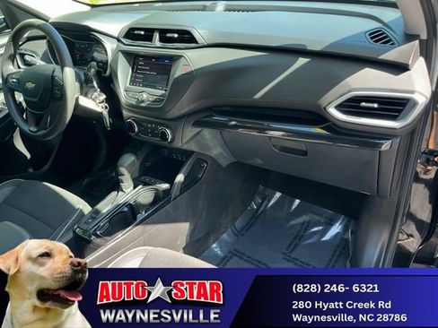 Used 2022 Chevrolet TrailBlazer LS AWD/4WD image 29