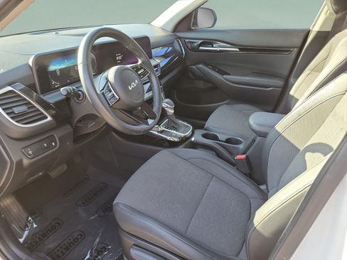 Certified 2024 Kia Seltos S FWD image 15