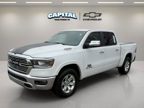 Used 2022 RAM 1500 Laramie AWD/4WD image 1