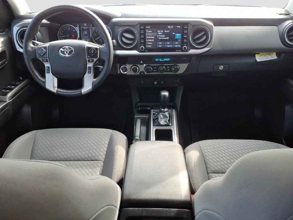 Used 2023 Toyota Tacoma SR5 AWD/4WD image 13