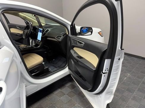 Used 2023 Ford Edge SEL w/ Convenience Package image 20