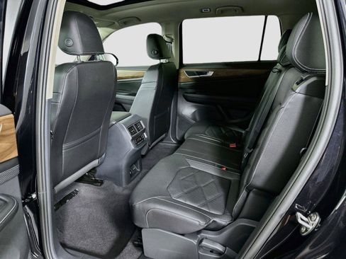 Certified 2026 Volkswagen Atlas SE FWD image 21