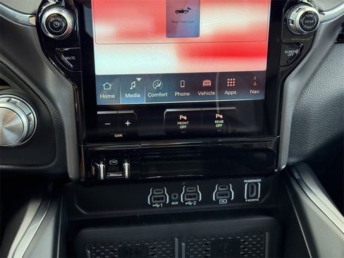 New 2026 RAM 1500 Laramie w/ Night Edition image 20