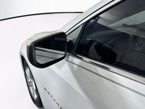 Used 2021 Chevrolet Malibu LS FWD image 10
