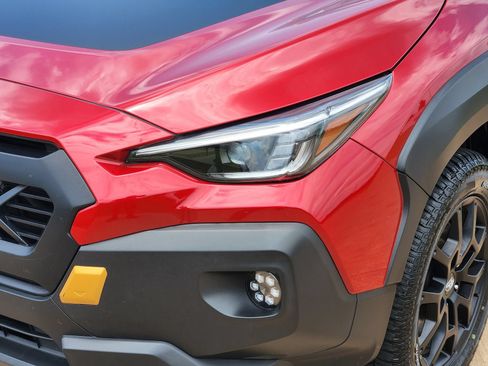 Used 2024 Subaru Crosstrek 2.5i Wilderness w/ Crosstrek Mirror Package AWD/4WD image 9