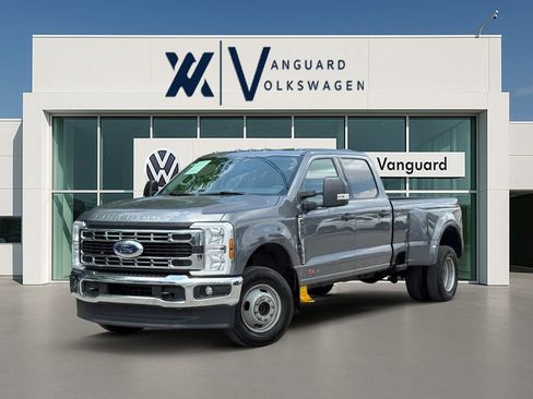 Used 2024 Ford F350 XLT AWD/4WD image 1