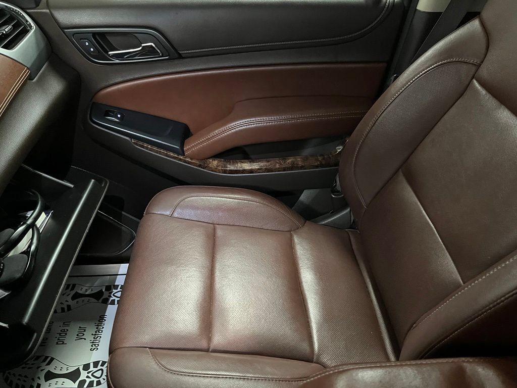 Used 2015 Chevrolet Tahoe LTZ AWD/4WD image 38