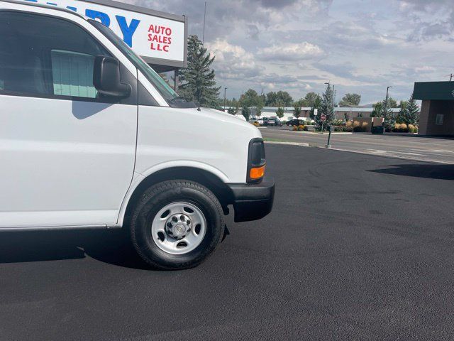 Used 2012 Chevrolet Express 2500 RWD image 15