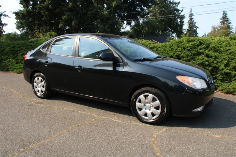Used 2007 Hyundai Elantra GLS FWD image 2