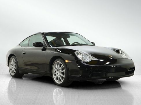 Used 2002 Porsche 911 Carrera RWD image 8