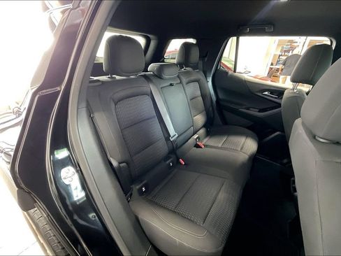 Used 2025 Chevrolet Equinox LT AWD/4WD image 15