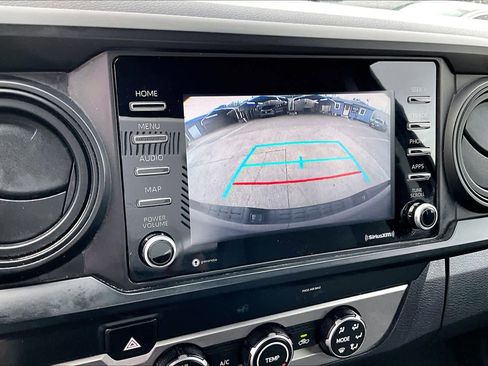 Used 2020 Toyota Tacoma SR w/ SR Convenience Package image 28