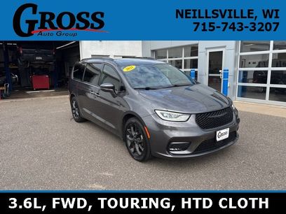 Used 2021 Chrysler Pacifica Touring w/ S Appearance Package