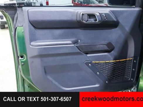 Used 2024 Ford Bronco Badlands AWD/4WD image 40
