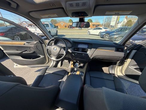 Used 2011 BMW X3 xDrive28i AWD/4WD image 32