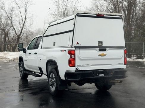 Certified 2025 Chevrolet Silverado 2500 Custom w/ Custom Convenience Package image 5