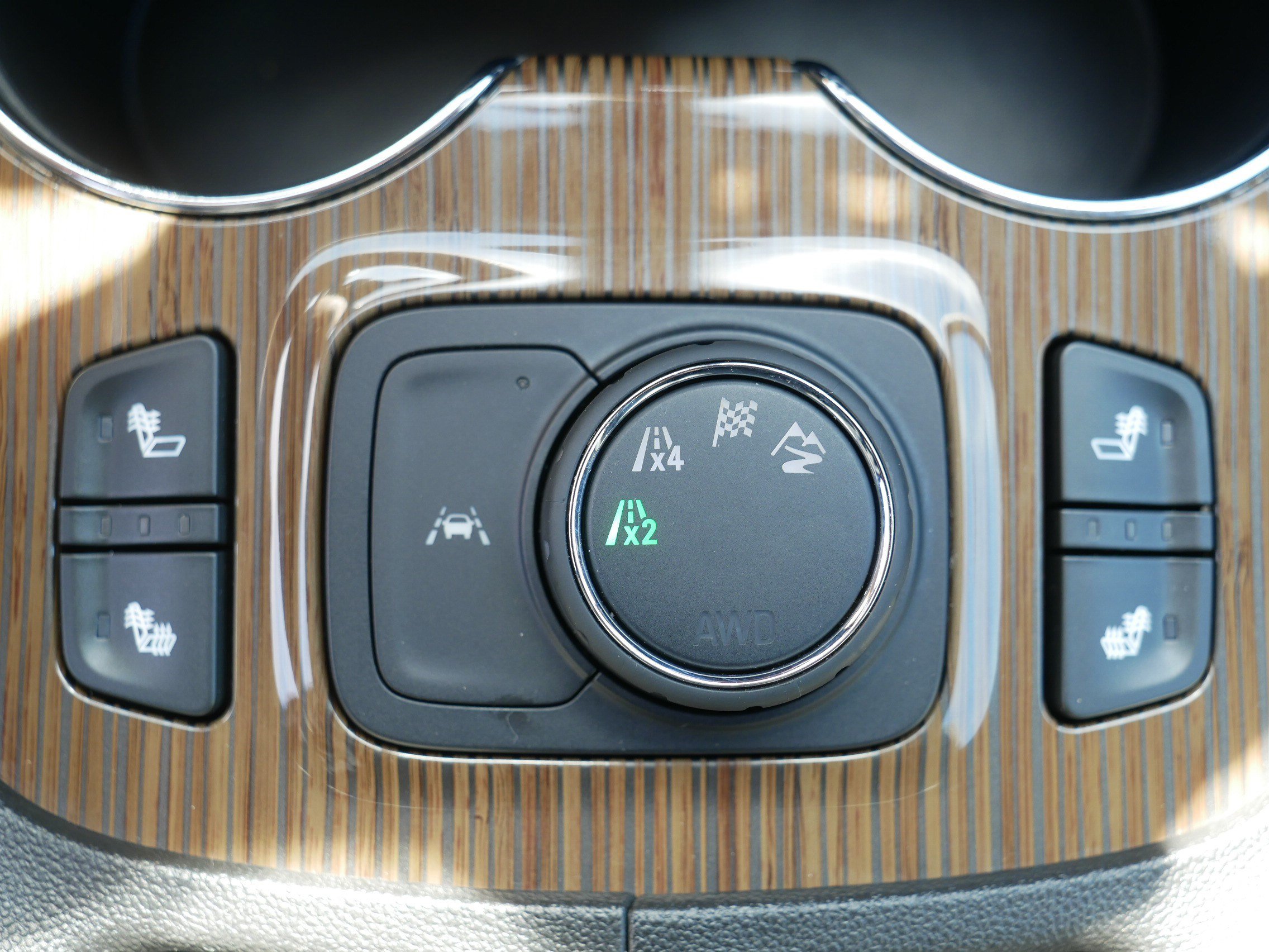 Used 2023 GMC Acadia SLE w/ Driver Convenience Package AWD/4WD image 31