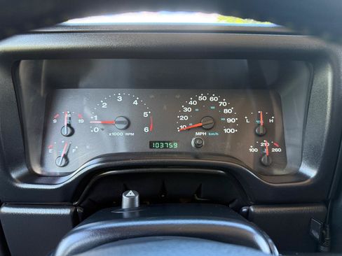Used 2005 Jeep Wrangler Unlimited AWD/4WD image 17