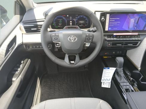 New 2026 Toyota Camry XLE AWD/4WD image 11