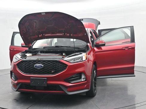 Used 2020 Ford Edge ST w/ Equipment Group 401A AWD/4WD image 42