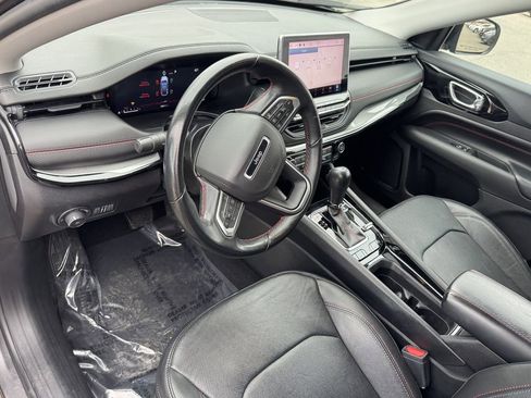 Used 2022 Jeep Compass Trailhawk w/ Trailhawk Elite Group image 15