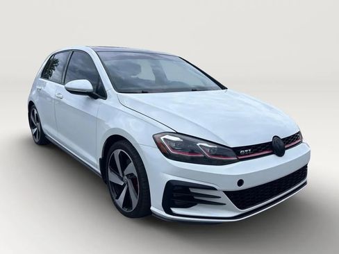 Used 2019 Volkswagen Golf 4-Door FWD image 2