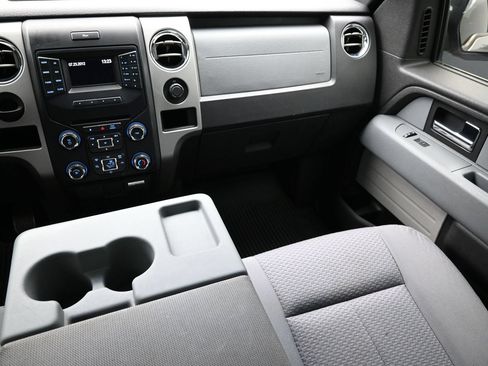 Used 2013 Ford F150 XLT w/ XLT Chrome Pkg RWD image 34