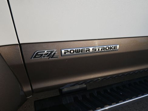 Used 2022 Ford F450 King Ranch image 12