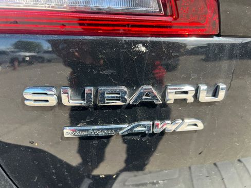 Used 2019 Subaru Outback 3.6R Limited w/ Popular Package #2 AWD/4WD image 35