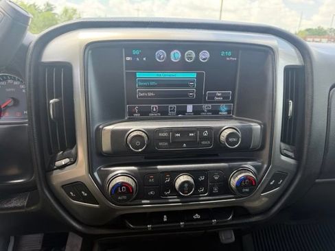 Used 2018 Chevrolet Silverado 1500 LT w/ All Star Edition AWD/4WD image 9