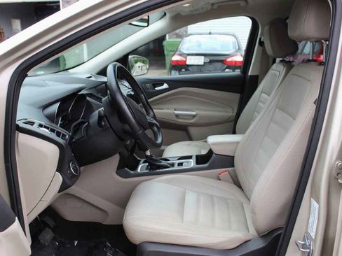 Used 2017 Ford Escape Titanium FWD image 25