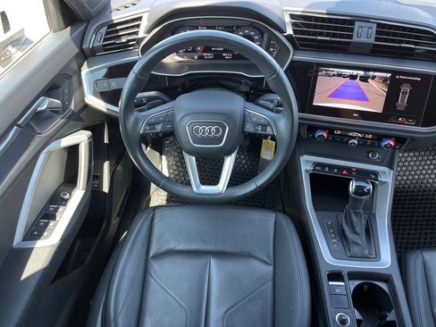 Used 2025 Audi Q3 2.0T Premium AWD/4WD image 13