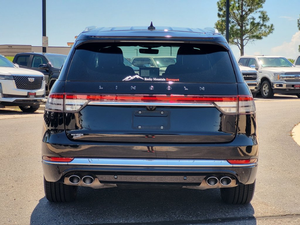 Used 2023 Lincoln Aviator Black Label Grand Touring AWD/4WD image 5