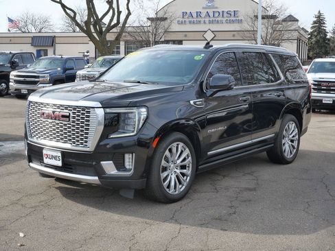 Used 2024 GMC Yukon Denali w/ Denali Reserve Package AWD/4WD image 5