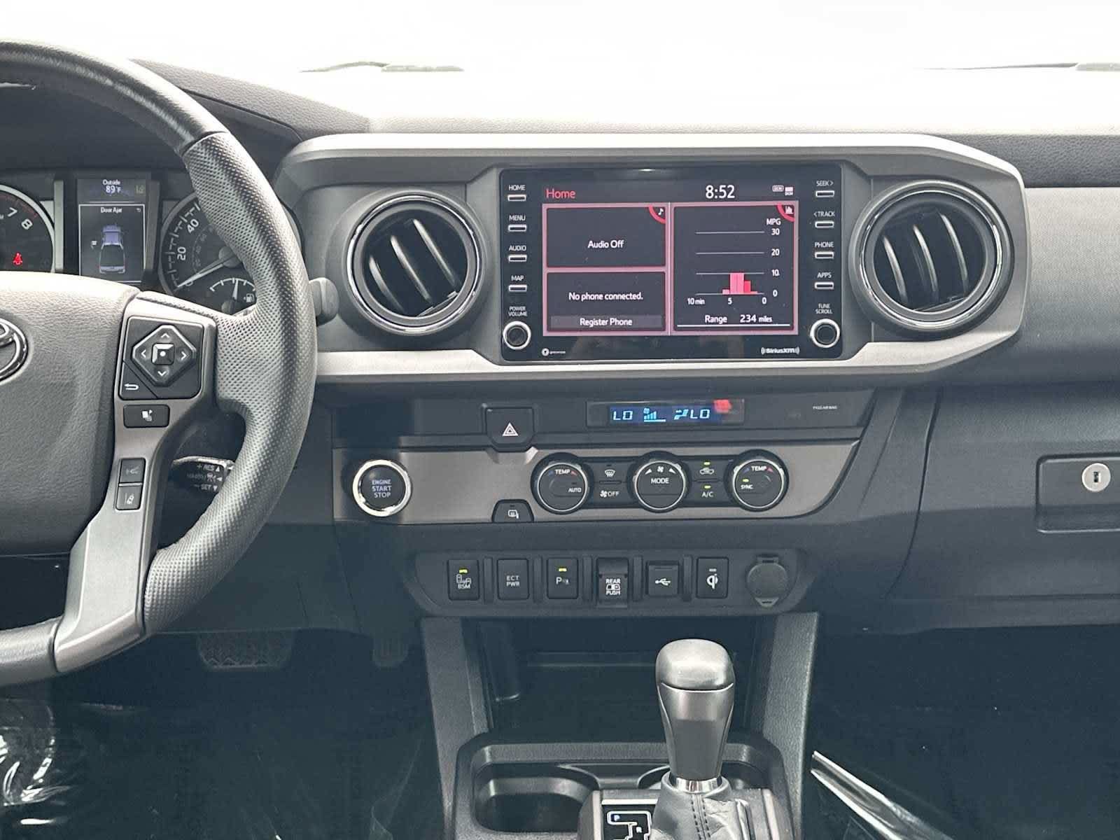 Used 2022 Toyota Tacoma TRD Off-Road w/ Technology Package RWD image 32