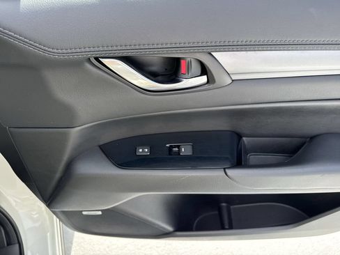 Used 2018 MAZDA CX-5 Touring w/ Preferred Equipment Package FWD image 44