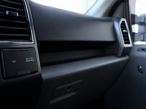 Used 2019 Ford F150 XLT w/ Equipment Group 302A Luxury image 5