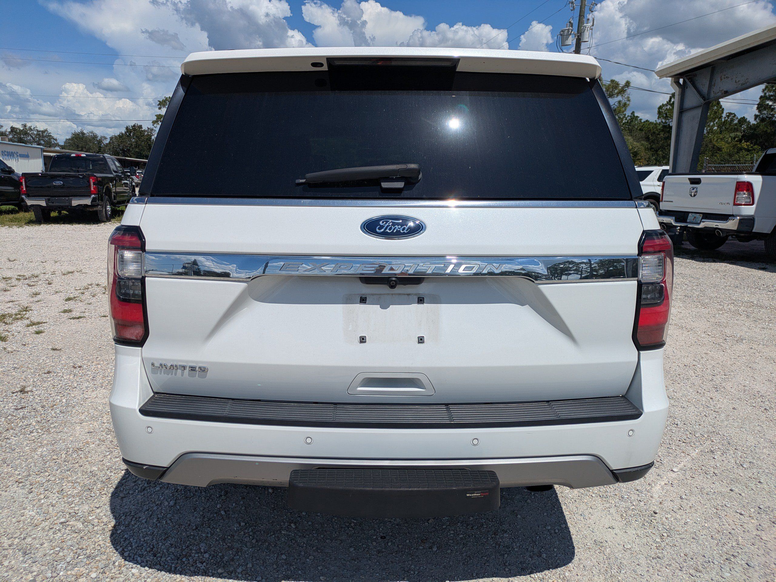 Used 2021 Ford Expedition Limited RWD image 5