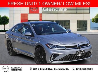 Used 2025 Volkswagen Jetta SE