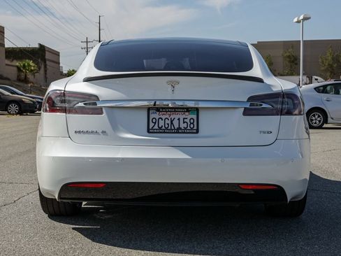 Used 2018 Tesla Model S 75D AWD/4WD image 5